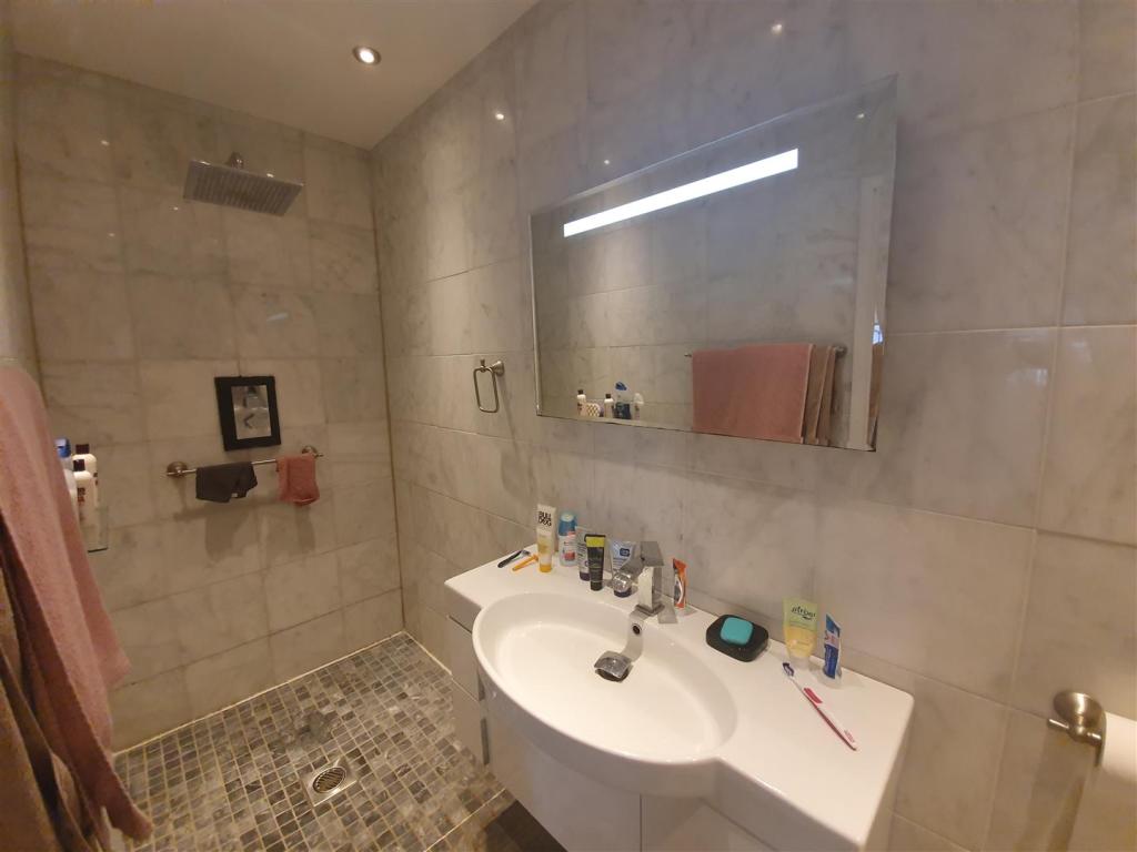 Additional property image - Hollybush Road, Cyncoed, Cardiff