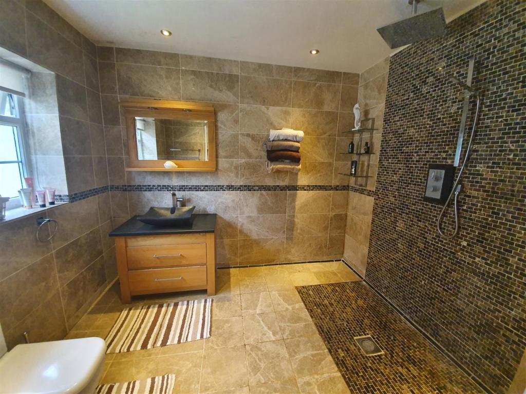 Additional property image - Hollybush Road, Cyncoed, Cardiff