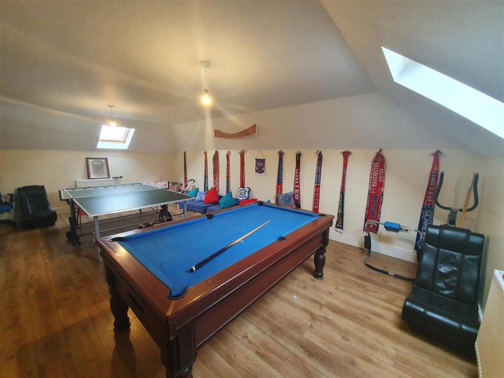 Additional property image - Hollybush Road, Cyncoed, Cardiff