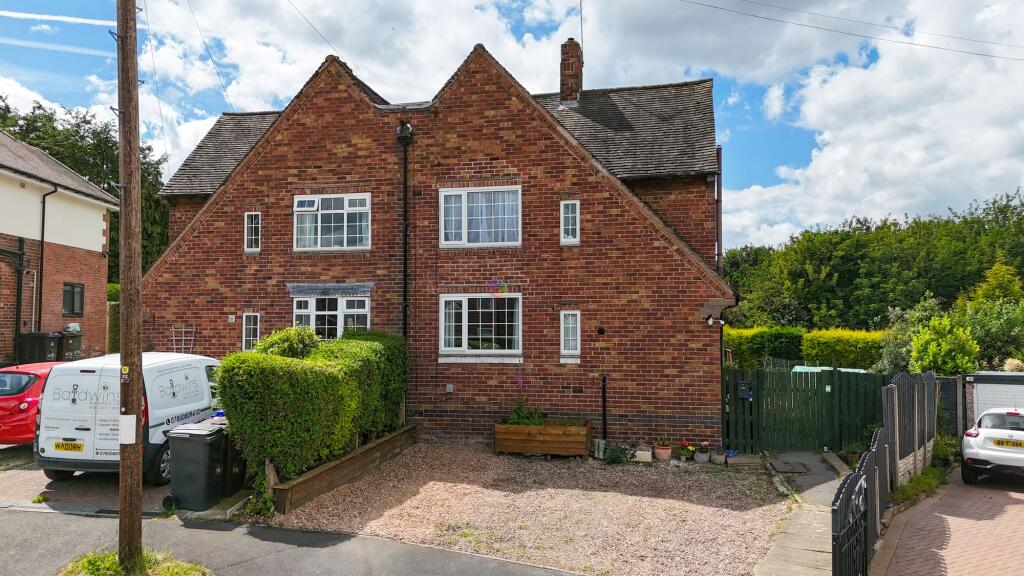 Main image of property: Mauncer Crescent, Sheffield, S13