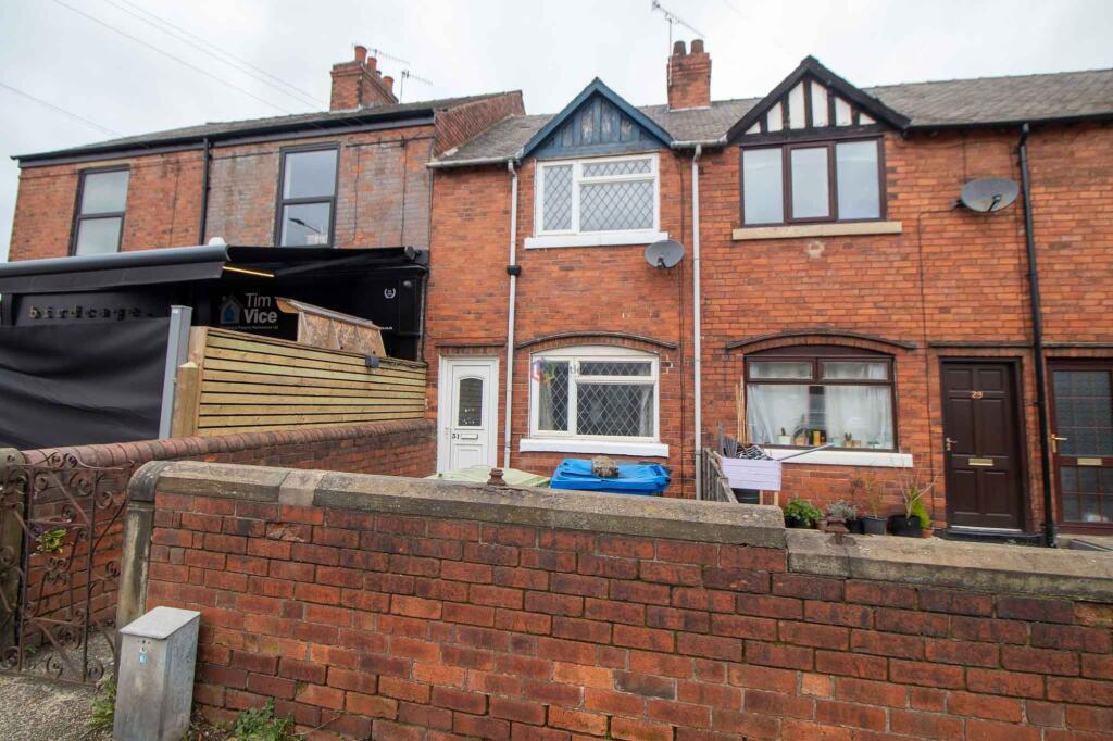 Main image of property: Derby Road, Chesterfield, S40