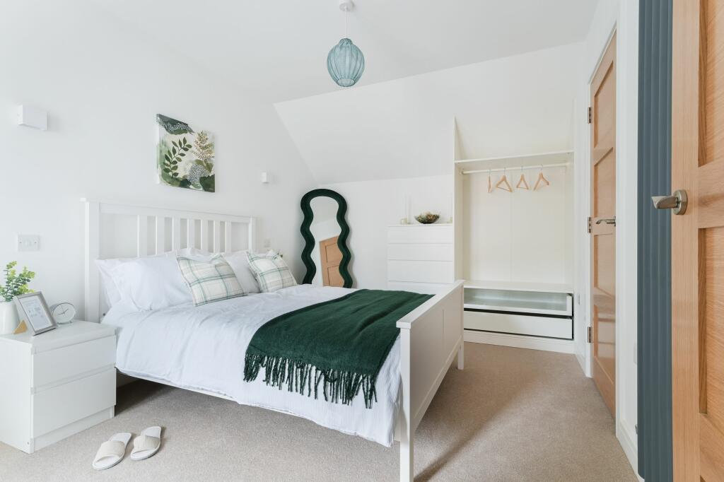 Additional property image - Goschen Mews, South Croydon