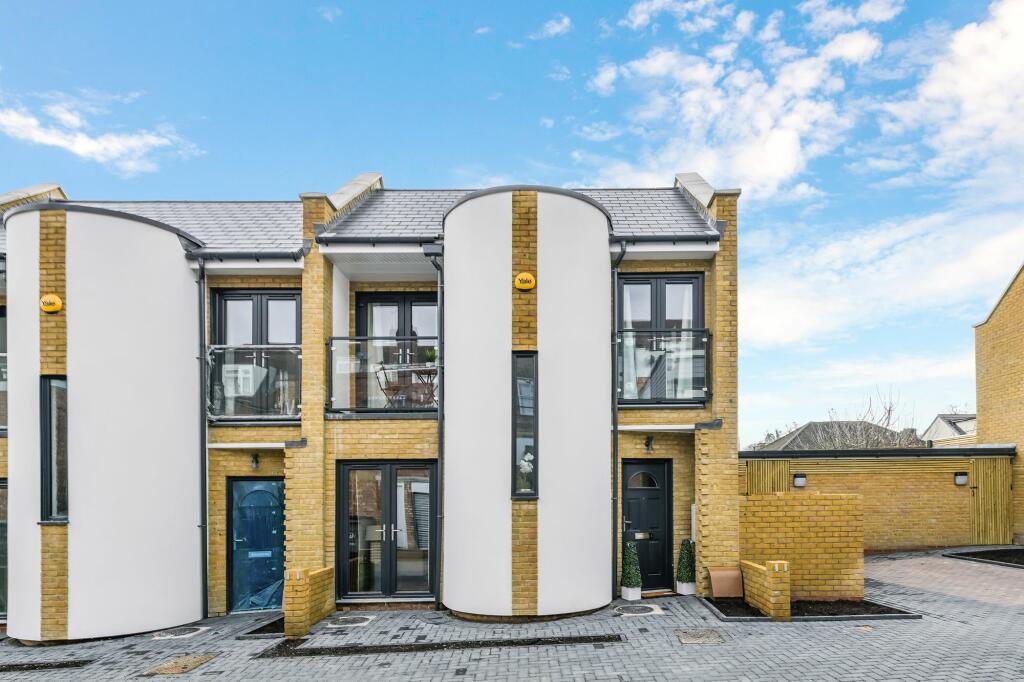 Additional property image - Goschen Mews, South Croydon