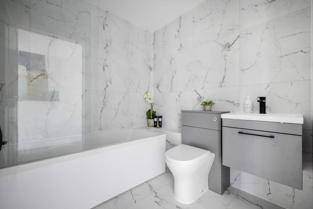 Additional property image - Zayn Apartments, Whyteleafe Hill, Whyteleafe
