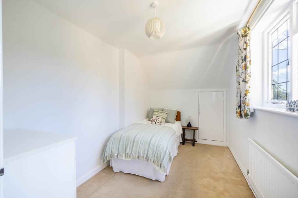 Additional property image - Woodside Close, Caterham, CR3