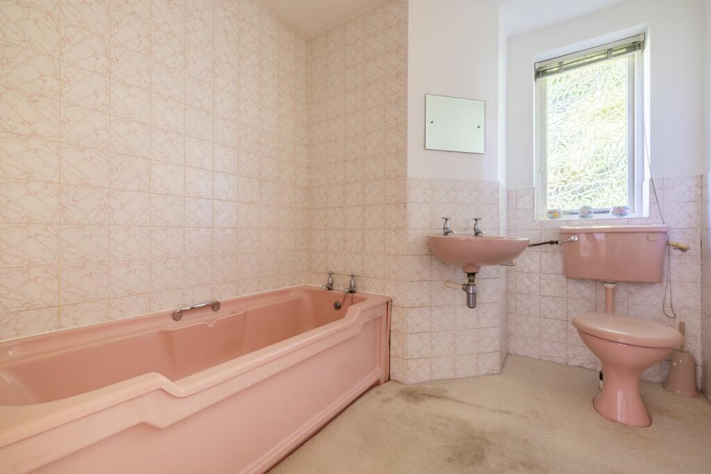 Additional property image - Woodside Close, Caterham, CR3