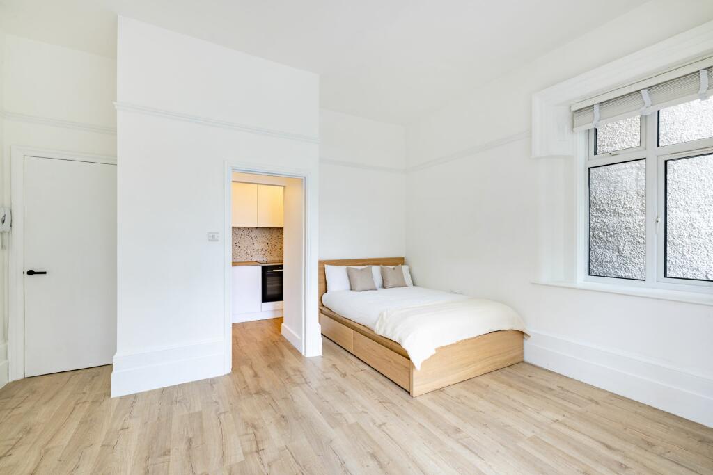 Additional property image - St. Peters Road, Croydon, CR0