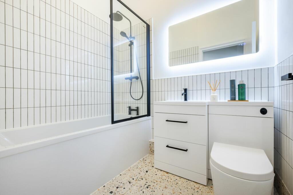 Additional property image - St. Peters Road, Croydon, CR0
