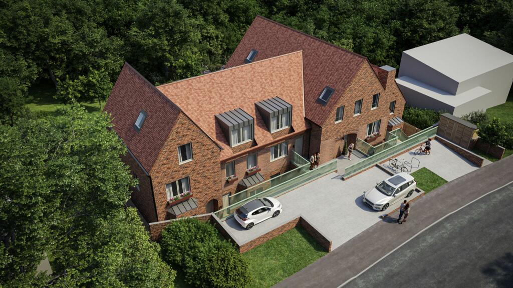 4 bedroom end of terrace house for sale in Ash Villas, Bradmore Way