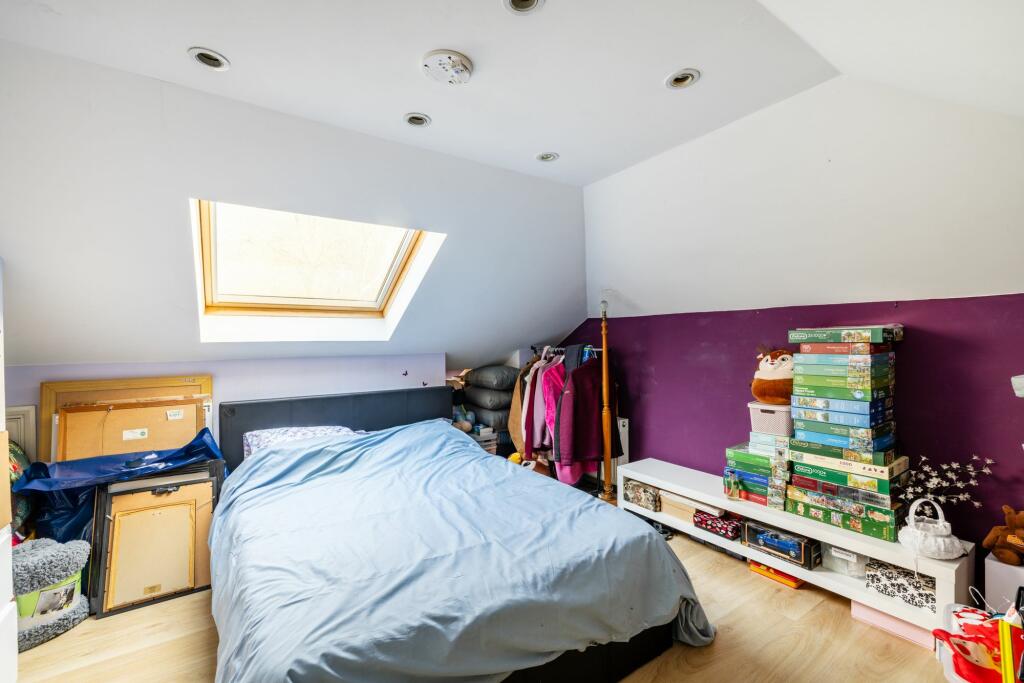 Additional property image - Harrow Road, Warlingham, CR6