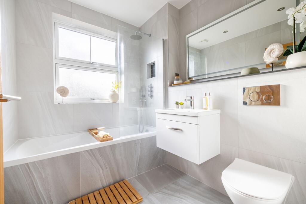 Additional property image - Greenway Drive, Shirley