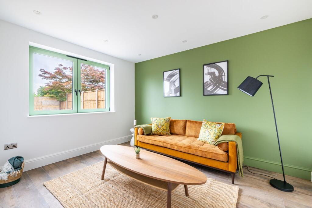 Additional property image - North Down, South Croydon, CR2
