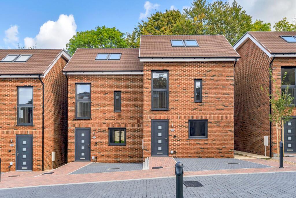 Main image of property: Quail Gardens, South Croydon