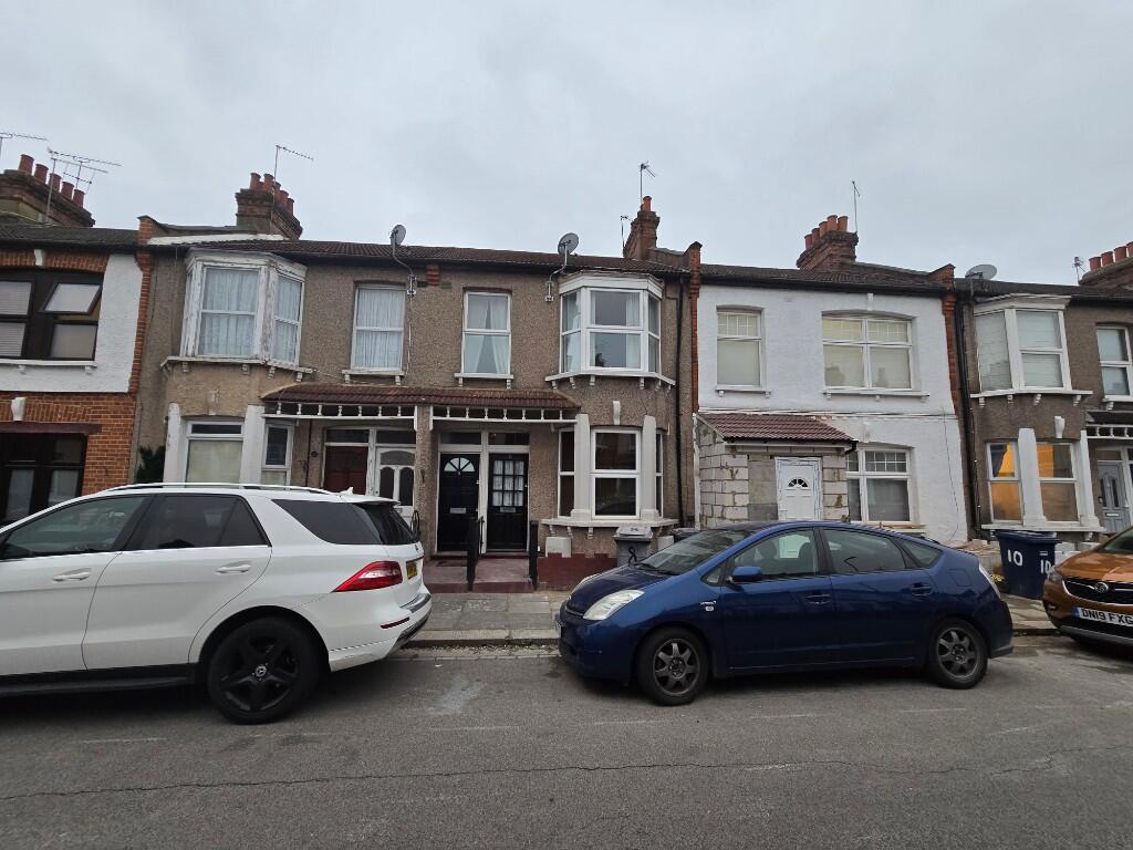 Main image of property: Grange Avenue, London, N12