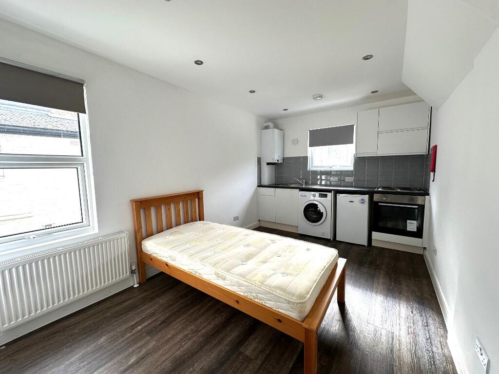 Main image of property: Harringay Road, London, N15