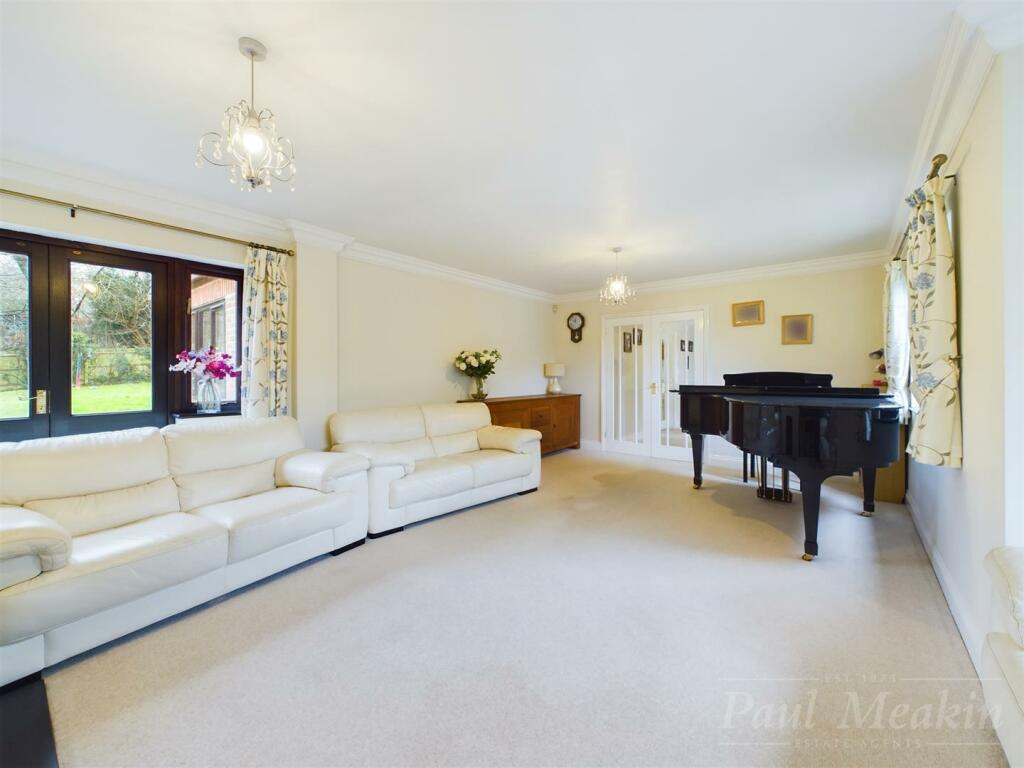 Additional property image - Beech Avenue, South Croydon