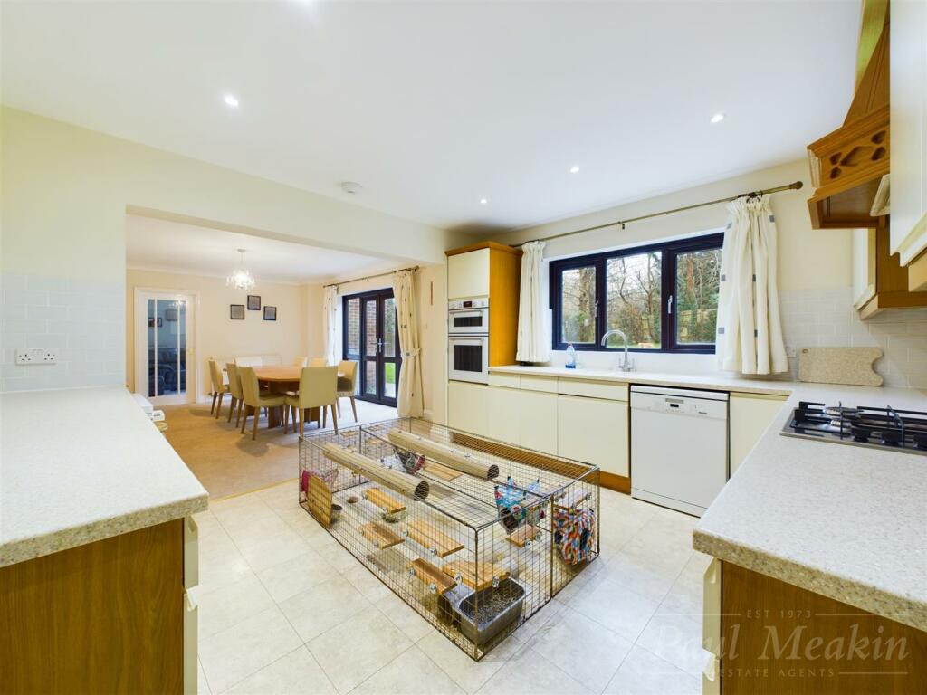 Additional property image - Beech Avenue, South Croydon