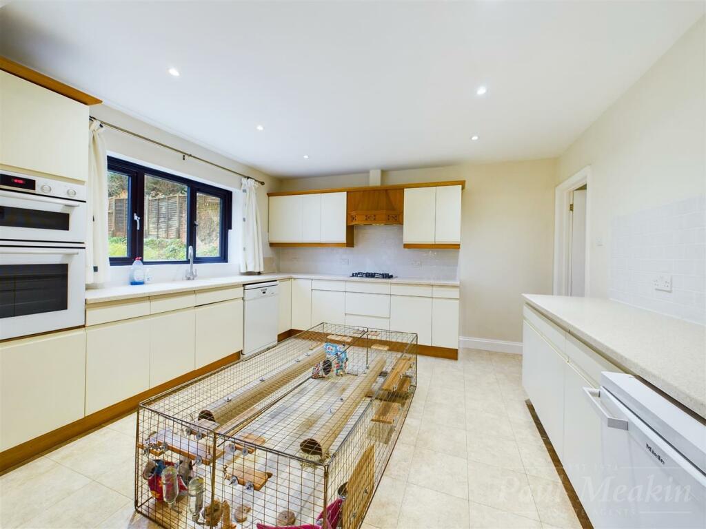 Additional property image - Beech Avenue, South Croydon