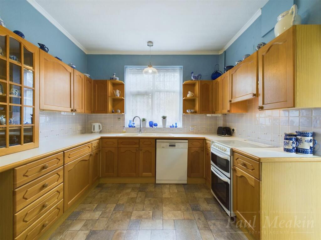 Additional property image - Beech Avenue, South Croydon