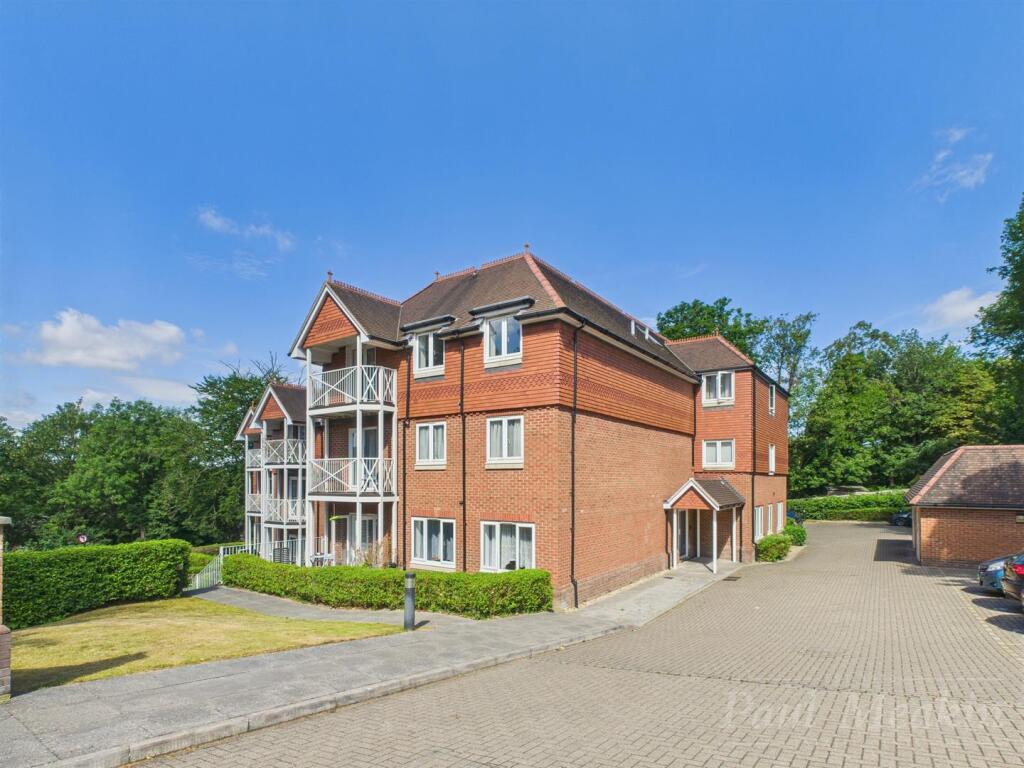 Main image of property: West Hill, South Croydon