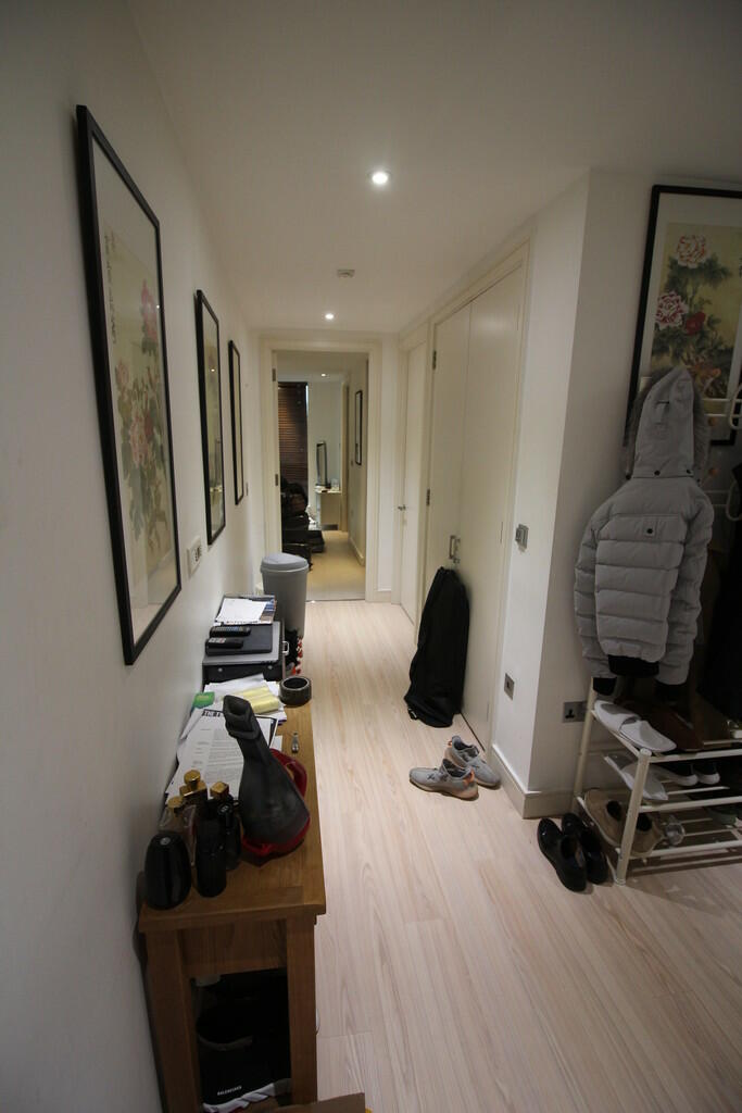 2 bedroom apartment for sale in Gunwharf Quays, Portsmouth, PO1