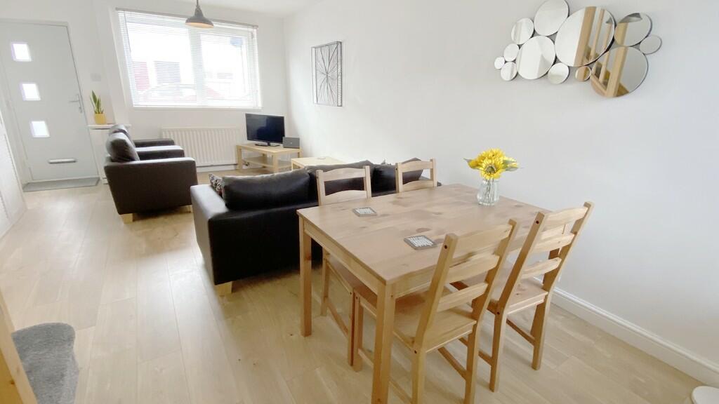 2 bedroom terraced house for sale in Southsea, Portsmouth, PO5
