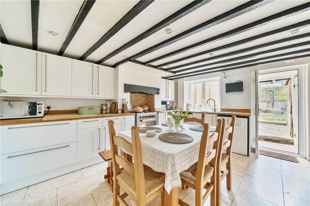 3 bedroom terraced house for sale in Swan Lane, Winchester, Hampshire, SO23