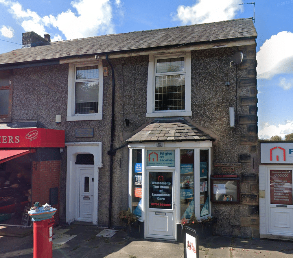 Main image of property: 15a Whalley Road, Wilpshire