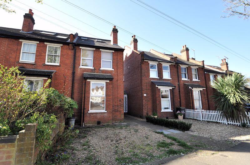 Main image of property: Heart of New Malden 2 Double bed share of freehold