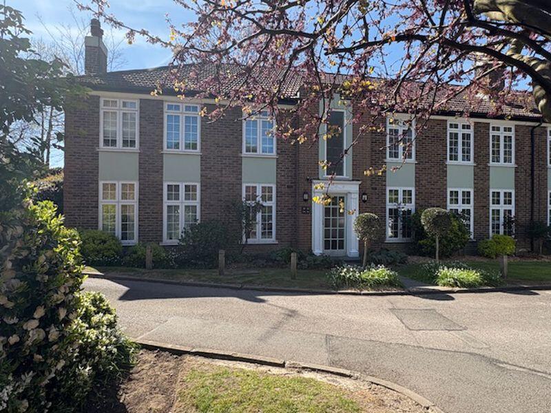 Main image of property: Portsmouth Road, Thames Ditton