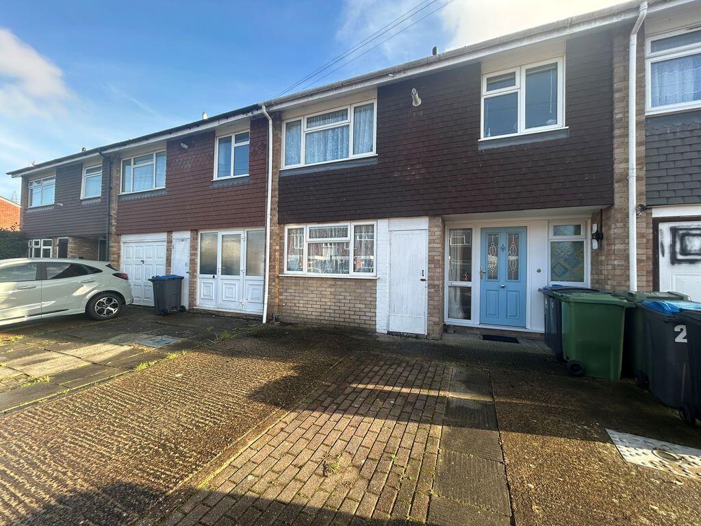 Main image of property: Angus Close, Chessington