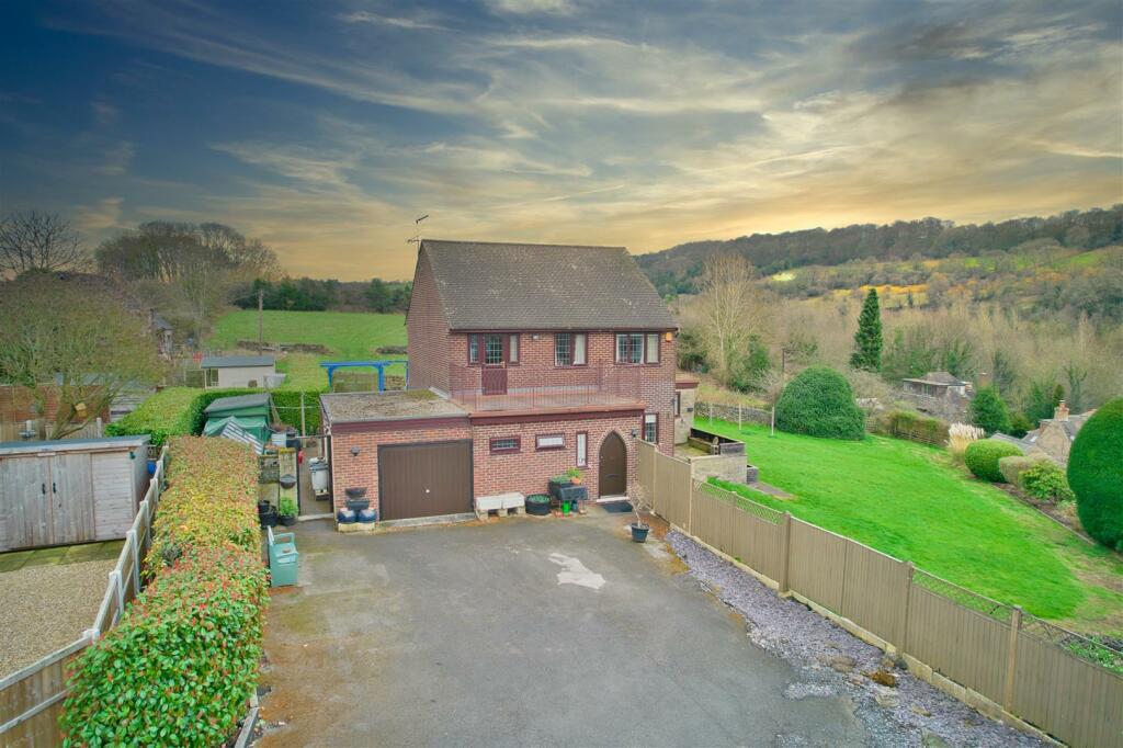 4 bedroom detached house for sale in The Scotches, Belper