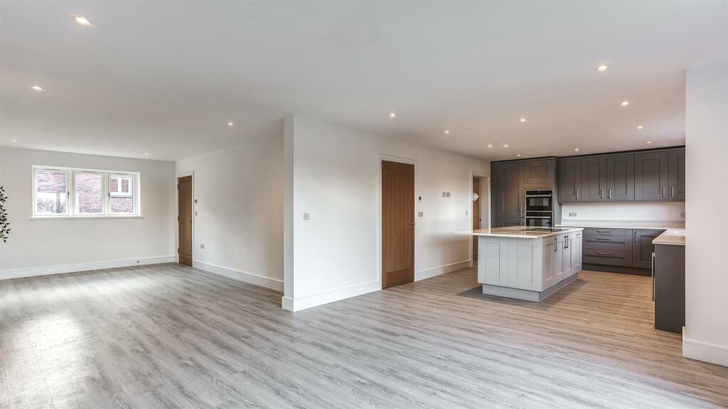 Additional property image - Chestnut Close, Draycott-In-The-Clay, Ashbourne