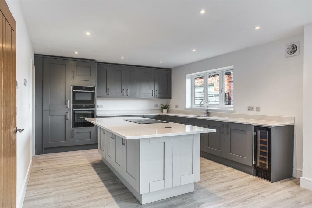 Additional property image - Chestnut Close, Draycott-In-The-Clay, Ashbourne