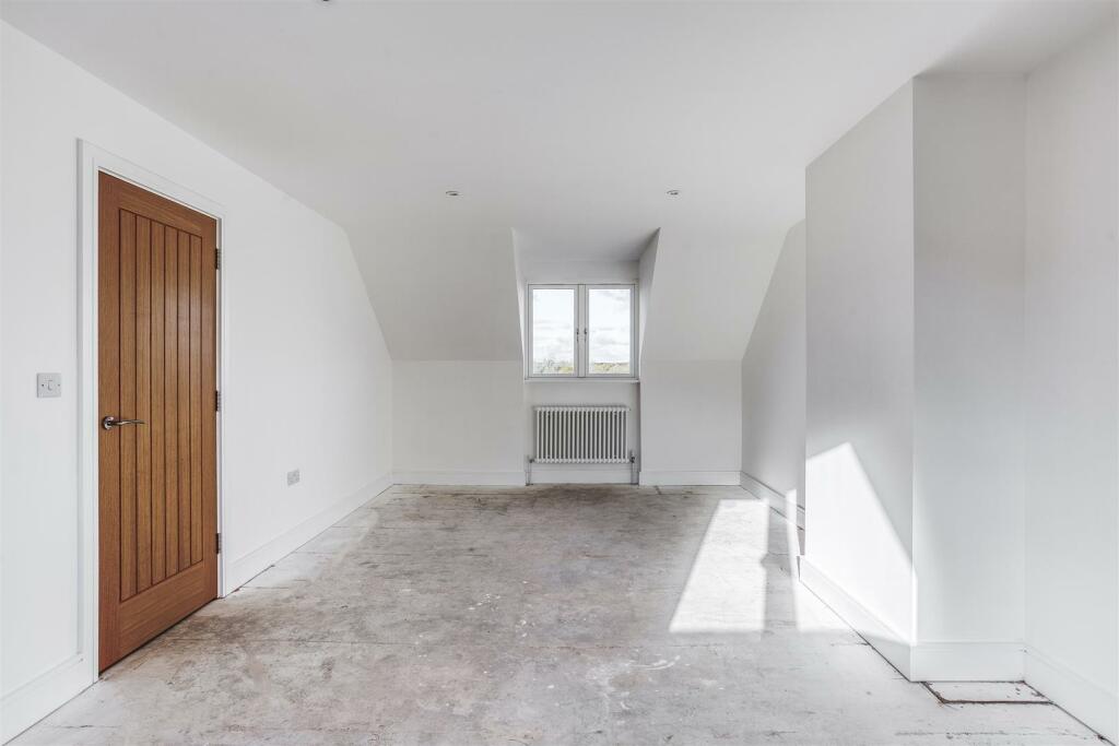 Additional property image - Chestnut Close, Draycott-In-The-Clay, Ashbourne