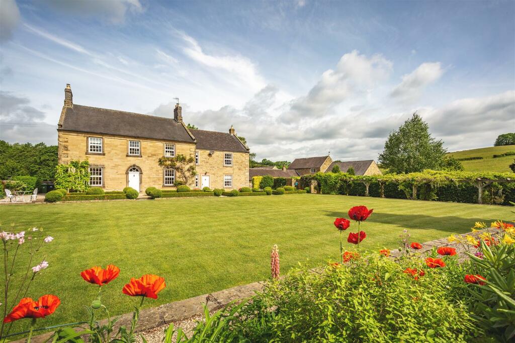 8 bedroom detached house for sale in Ridgeway House, Nether Heage