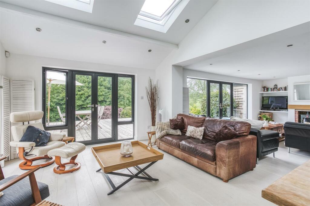 Additional property image - Santa Lucia Barn, Eaton Bank, Duffield, Derbyshire