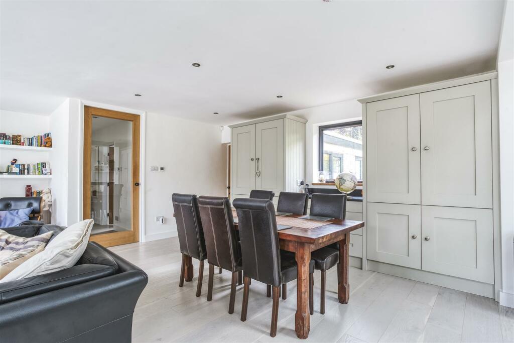 Additional property image - Santa Lucia Barn, Eaton Bank, Duffield, Derbyshire