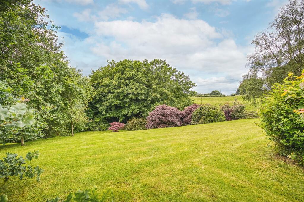 Additional property image - Santa Lucia Barn, Eaton Bank, Duffield, Derbyshire