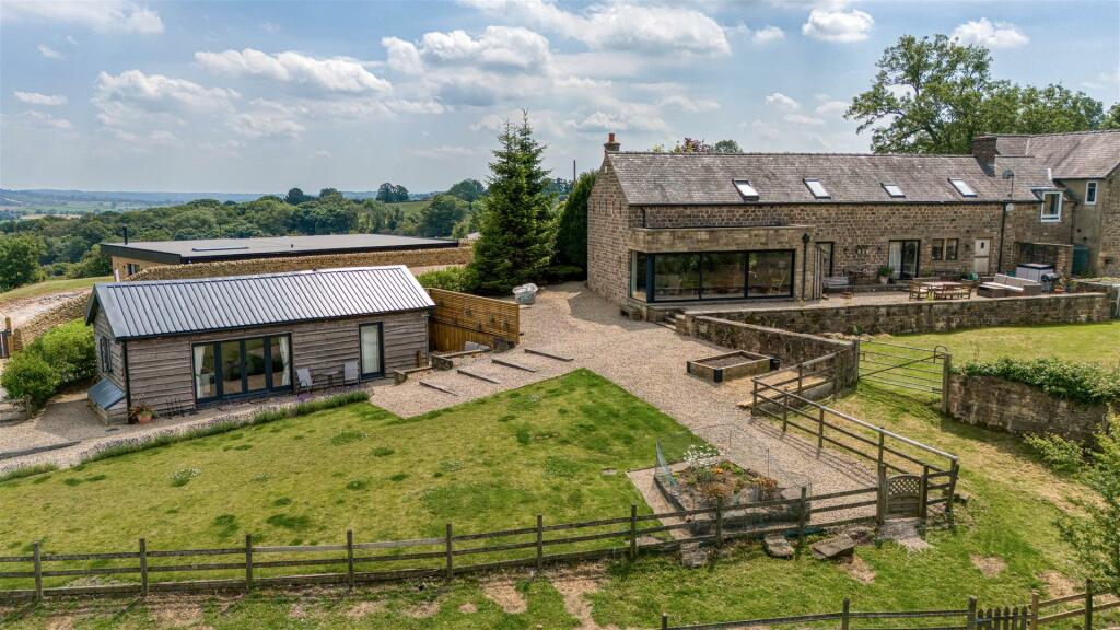 4 bedroom barn conversion for sale in Springhill Barn, Idridgehay, Belper, Derbyshire, DE56