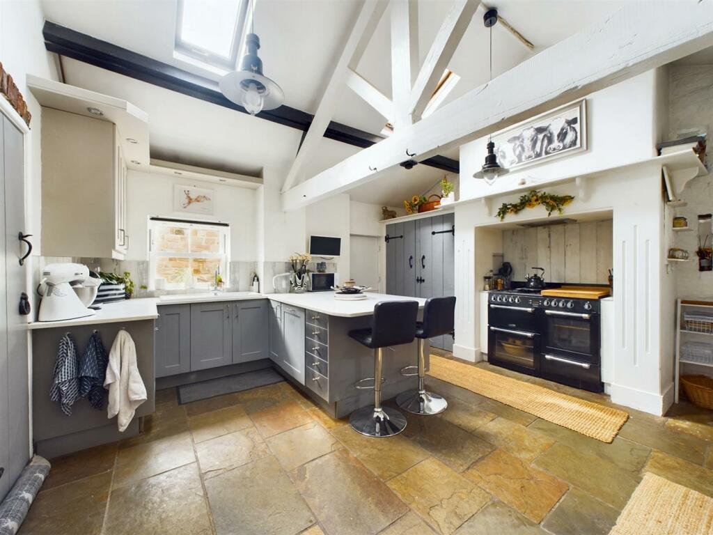 Additional property image - Shady Farm, Somercotes, Alfreton, Derbyshire