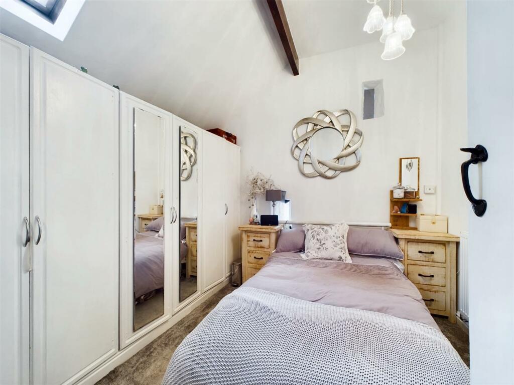 Additional property image - Shady Farm, Somercotes, Alfreton, Derbyshire