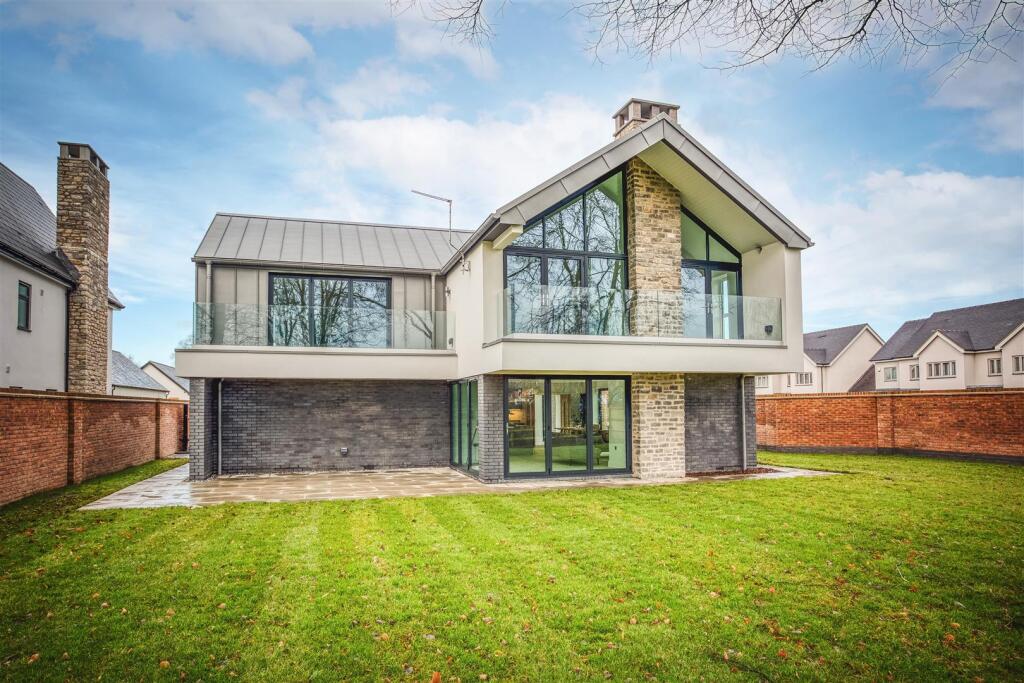Main image of property: The Gatehouse, Burley View, Duffield, Derbyshire