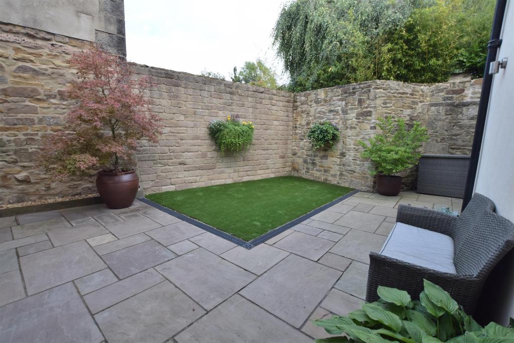 4 bedroom house for sale in Isaac House, Wingfield View, Pentrich