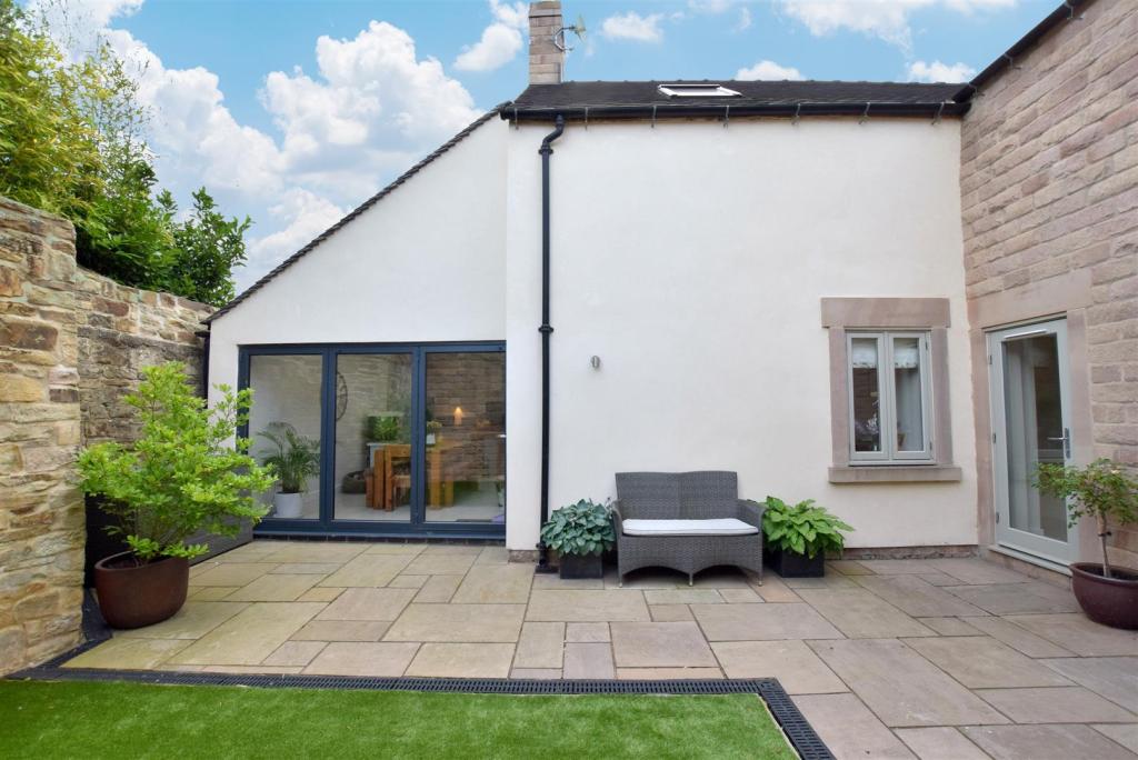 4 bedroom house for sale in Isaac House, Wingfield View, Pentrich