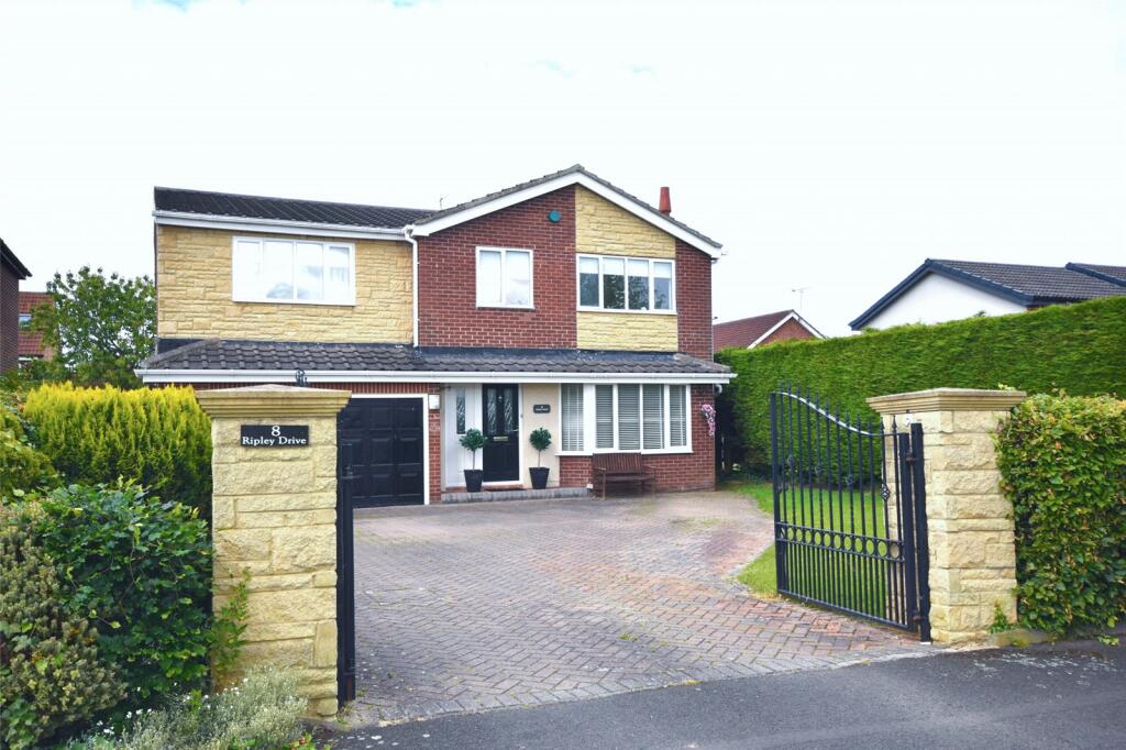 4 bedroom detached house for sale in Ripley Drive, Barnes Park