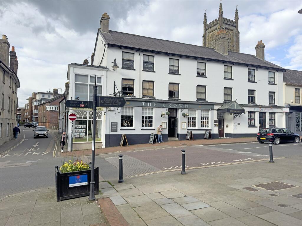 Office for rent in East Grinstead, West Sussex, RH19