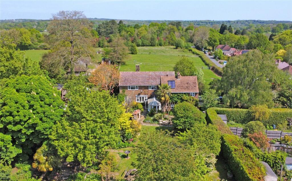 5 bedroom detached house for sale in Ashurst Wood, West Sussex, RH19