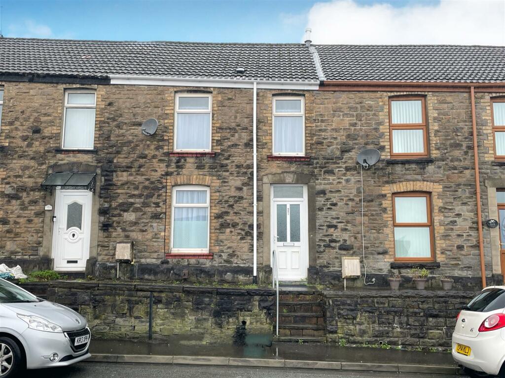 3 bedroom terraced house for sale in Neath Road, Morriston, Swansea, SA6