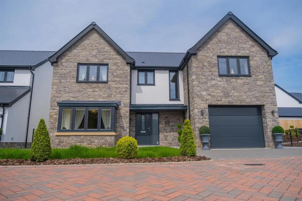Main image of property: The Caerleon - The Willows, Olchfa, Sketty, Swansea